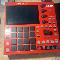 AKAI MPC ONE +