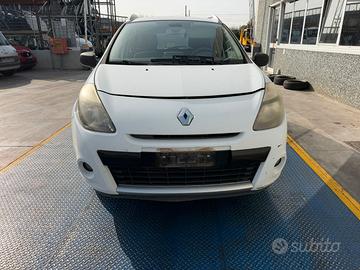 RICAMBI USATI AUTO VARI RENAULT CLIO SW 2011 1500D