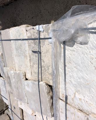 Pavimentare basole vissute