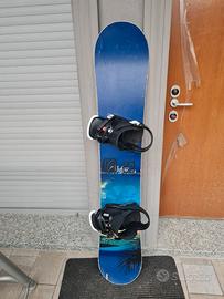 Tavola + attacchi  snowboard Burton