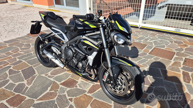 Triumph Street triple 765 RS
