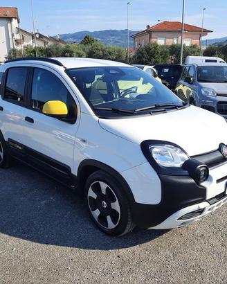 FIAT Pandina 1.0 FireFly 70cv S&S Hybrid Cross