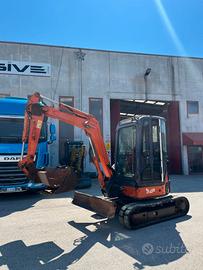 Escavatore Hitachi 30 qli