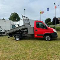Iveco Daily 35C13 anno 2013 ribaltabile