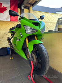 Kawasaki ninja zx6r 636