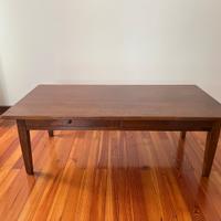 Tavolo in legno massello