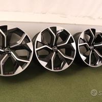 Cerchi in lega Audi RS Q8 23 ORIGINAL 4M8601025AH