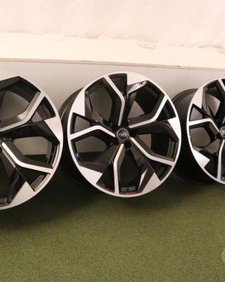 Cerchi in lega Audi RS Q8 23 ORIGINAL 4M8601025AH