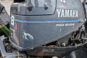 fuoribordo YAMAHA