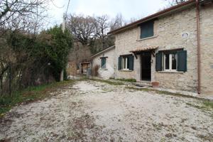 RUSTICO A POZZAGLIA SABINA