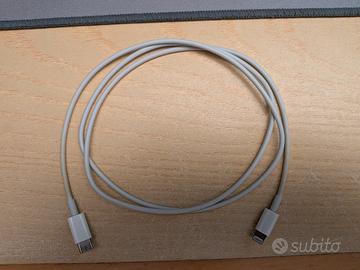 Cover, vetro temperato e cavo per iPhone 11