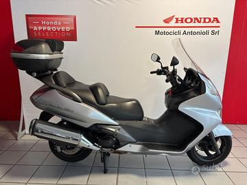 Honda Silver Wing 400