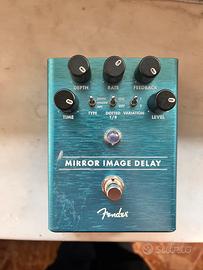 Pedale Delay Fender Mirror Image