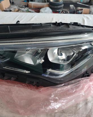 Fari led Mercedes cla
