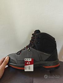Scarponi trekking Forclaz Waterproof nuovi EU 43