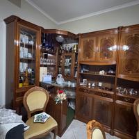 Salotto con angolo bar