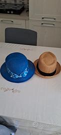 2 cappelli estivi di paglia da uomo e da donna 