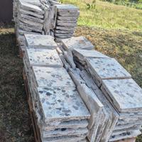 Mattonelle in graniglia