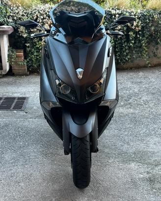 Yamaha T MAX 530