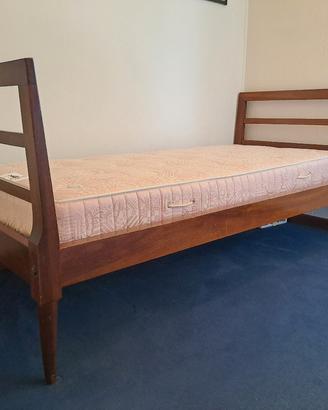 letto a culla noce masse '900 lombardia