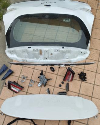 lunotto Renault Clio 4