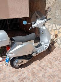 Piaggio Vespa 150 LX - 2005