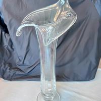 Vaso in vetro a forma di calla