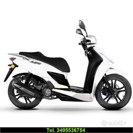 Scooter coral 125cc a ruota alta