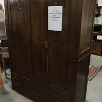 armadio in stile liberty