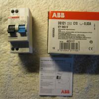 UN  Diff. Mag.  ABB DS 121 C10 230V  (NUOVO)