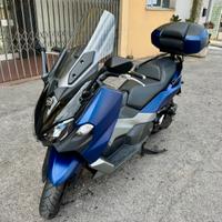 SYM MAXSYM 500 TL DA VETRINA!