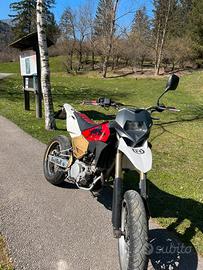 Husqvarna 610 sm