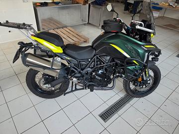 Benelli TRK 702x 