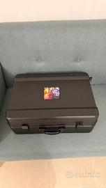 PlayStation 4 portatile con valigia