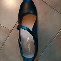 Scarpe nere n. 39