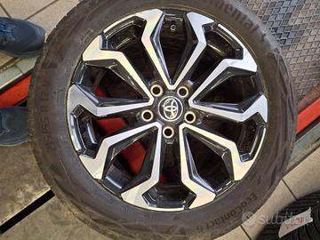A482 - PNEUMATICI 215/55 R17 + CERCHI YARIS CROSS