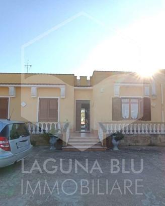 Ampia villa