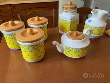 Set oggetti da cucina