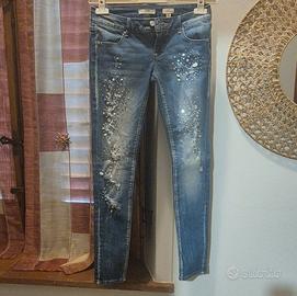pantaloni jeans 