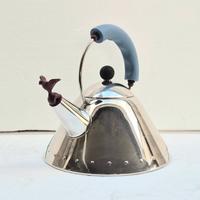 Bollitore 9093con fischietto a forma di uccellino