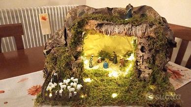 presepi artigianali in corteccia