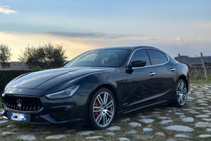 MASERATI GHIBLI  2.0 Mhew Grandport 330cv