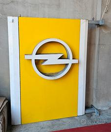 Insegna pubblicitaria Opel 