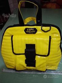 Borsa a valigia gialla