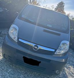 Opel vivaro con 12 MESI DI GARANZIA