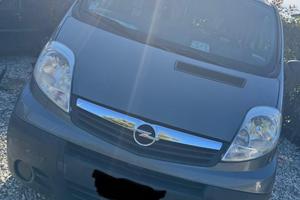 Opel vivaro con 12 MESI DI GARANZIA