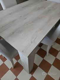 Tavolo da cucina