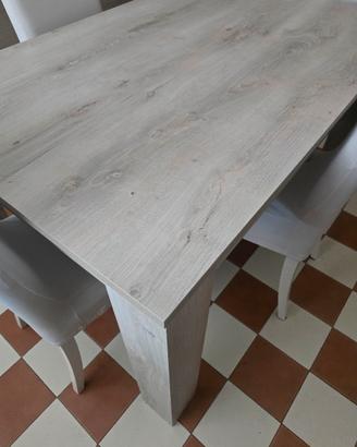 Tavolo da cucina
