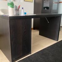 Scrivania in legno colore testa di moro