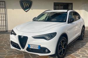 Alfa Romeo Stelvio 2.2 Turbodiesel 210 CV AT8 Q4 E